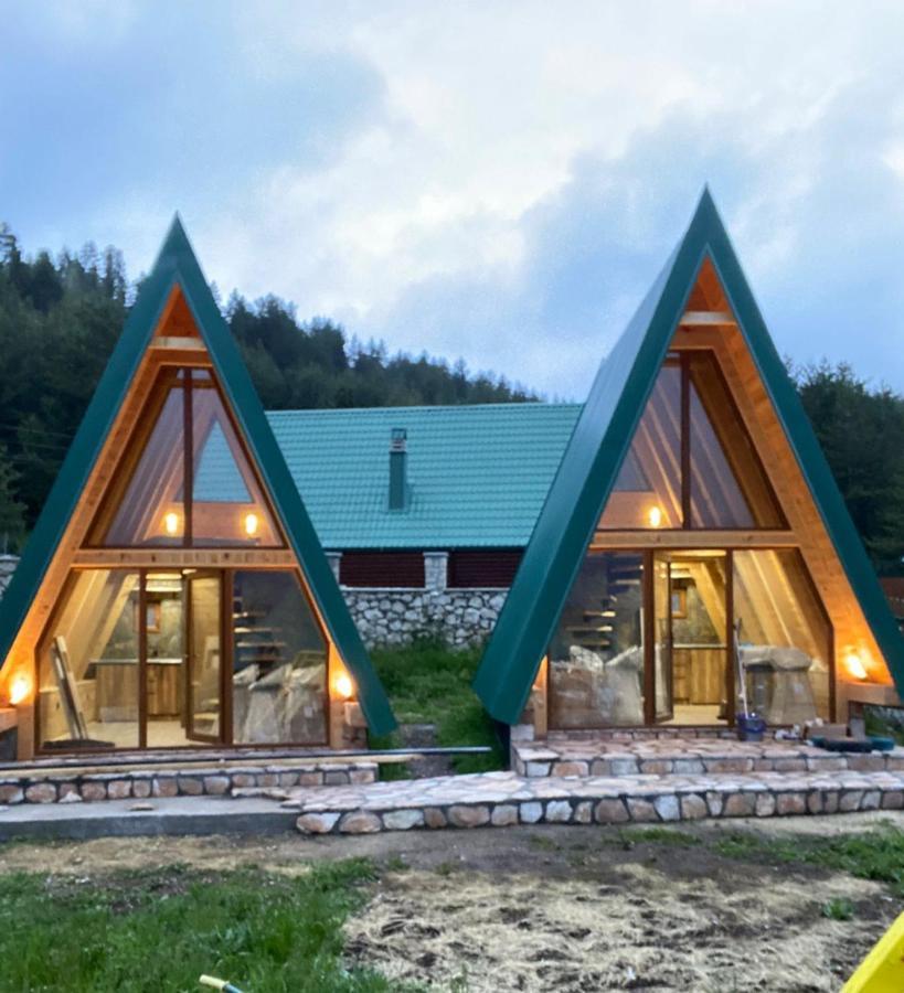 Vikendice Itana Villa Zabljak  Bilik gambar