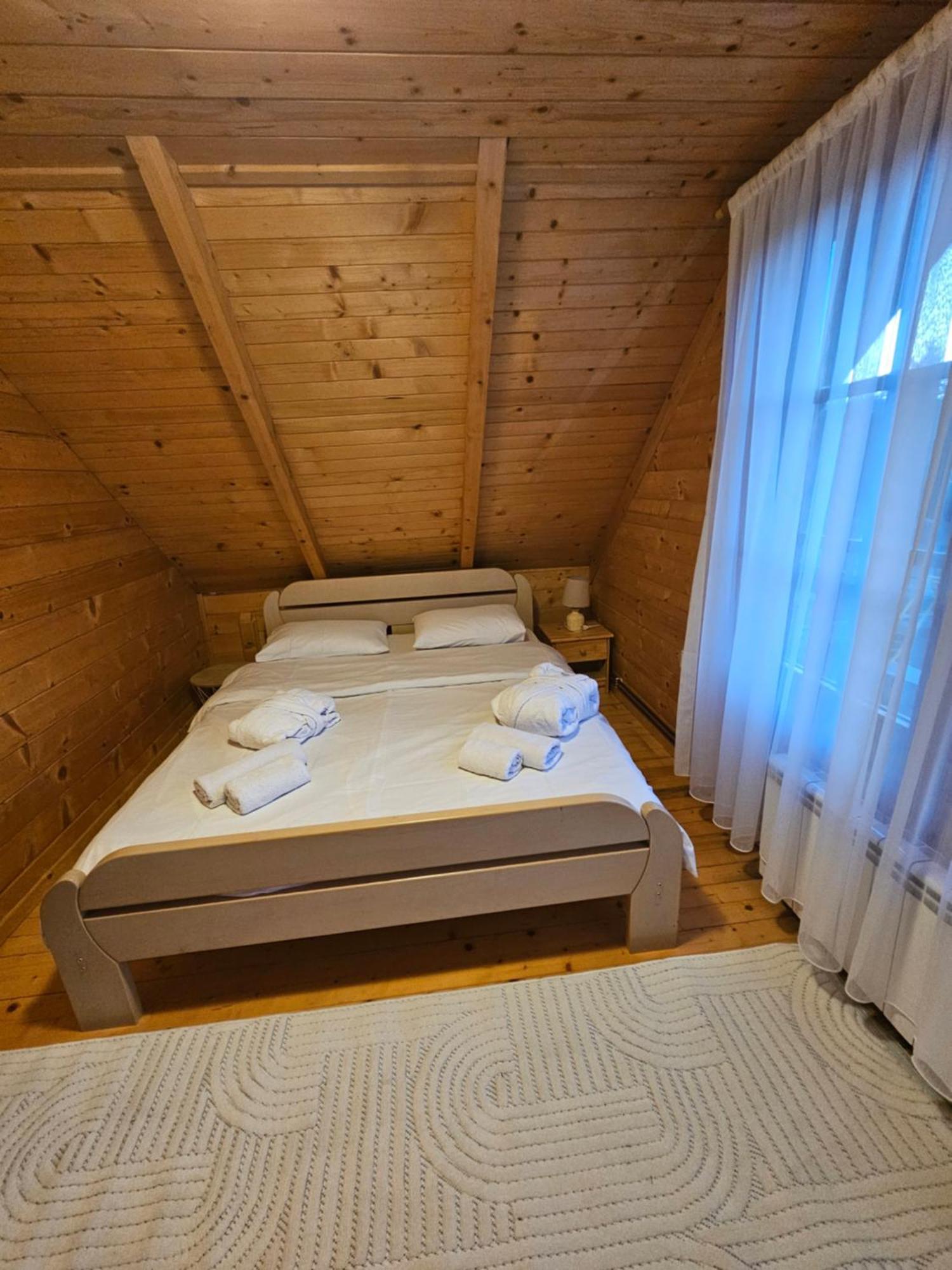 Vikendice Itana Villa Zabljak  Bilik gambar